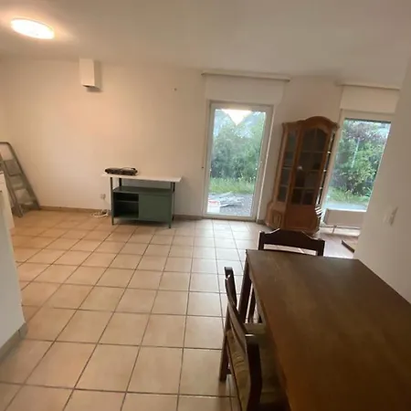 Villa Es Ist Ein Sehr Schoenes Haus Raunheim